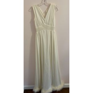 House of Bianchi Boston New York Cream Dress with Fur Trim Vintage 8 STUNNING!